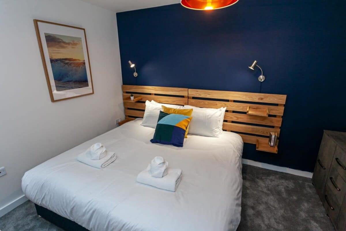 Stunning 2 Bed Flat 5Min To Old Trafford Stadium Manchester Exteriör bild