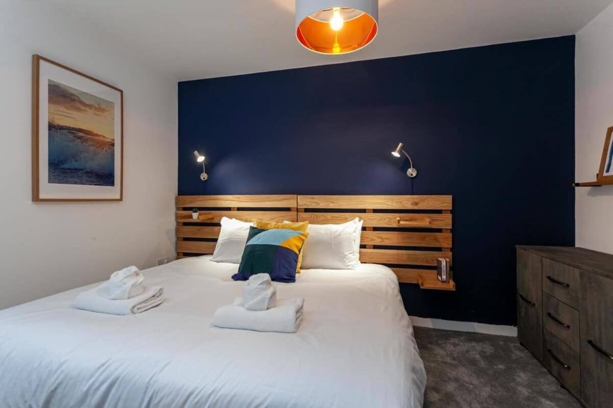 Stunning 2 Bed Flat 5Min To Old Trafford Stadium Manchester Exteriör bild