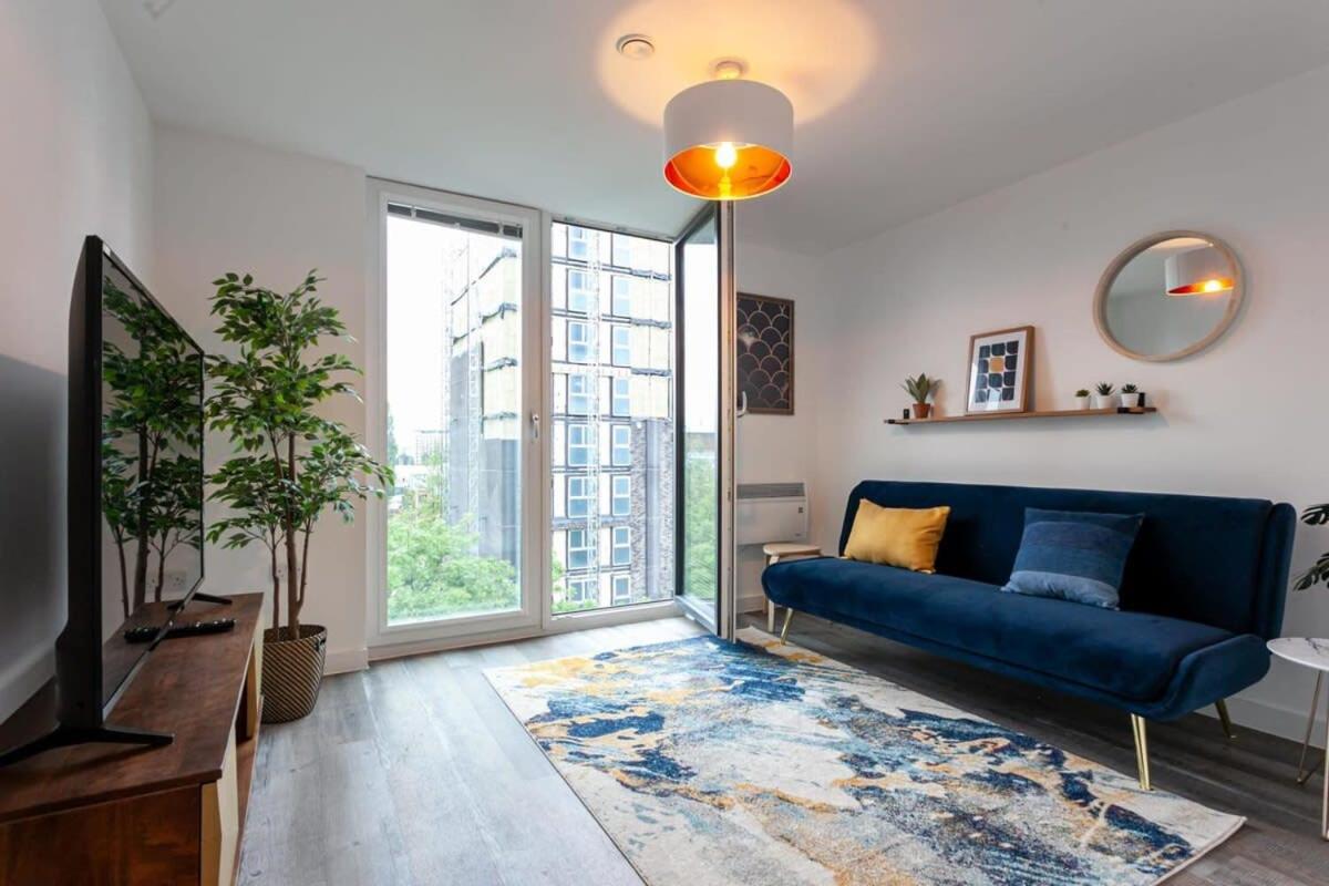 Stunning 2 Bed Flat 5Min To Old Trafford Stadium Manchester Exteriör bild