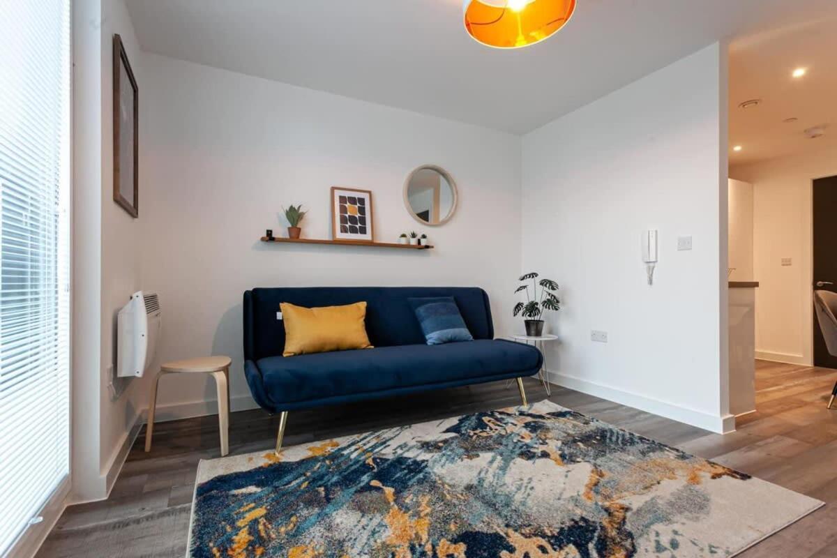 Stunning 2 Bed Flat 5Min To Old Trafford Stadium Manchester Exteriör bild